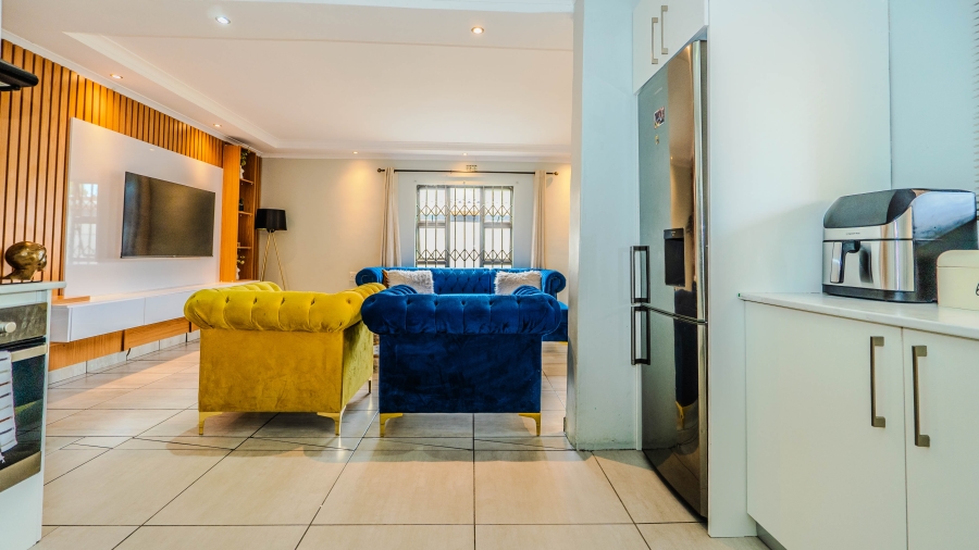 4 Bedroom Property for Sale in Sunset Glen Western Cape